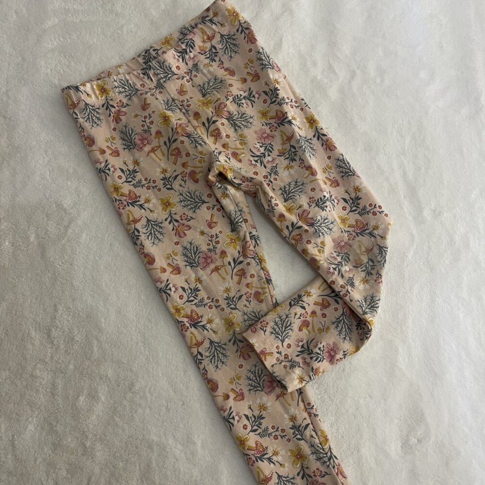 Peach Floral Jeggings – Soft & Stylish – 4